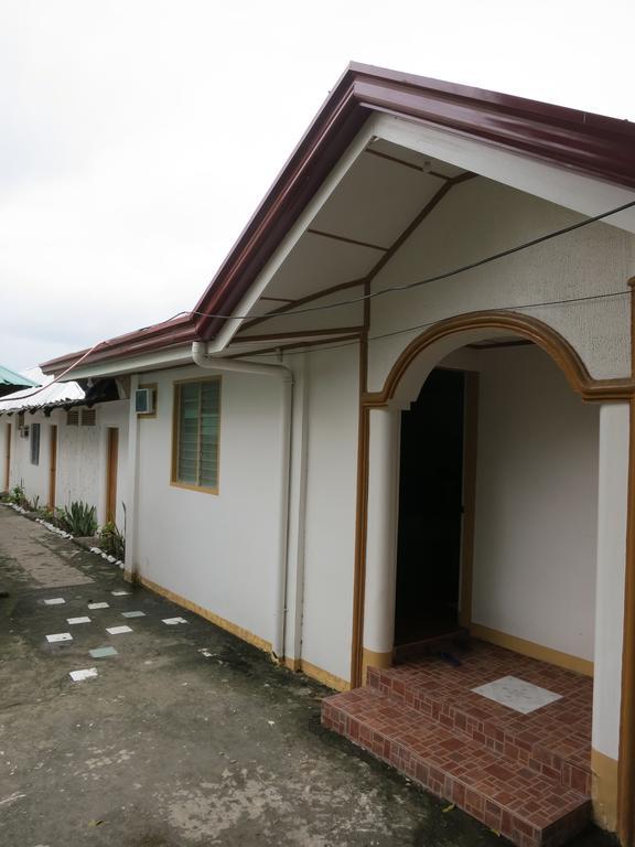 Hotel Anilao Scuba Dive Center Batangas Exterior foto